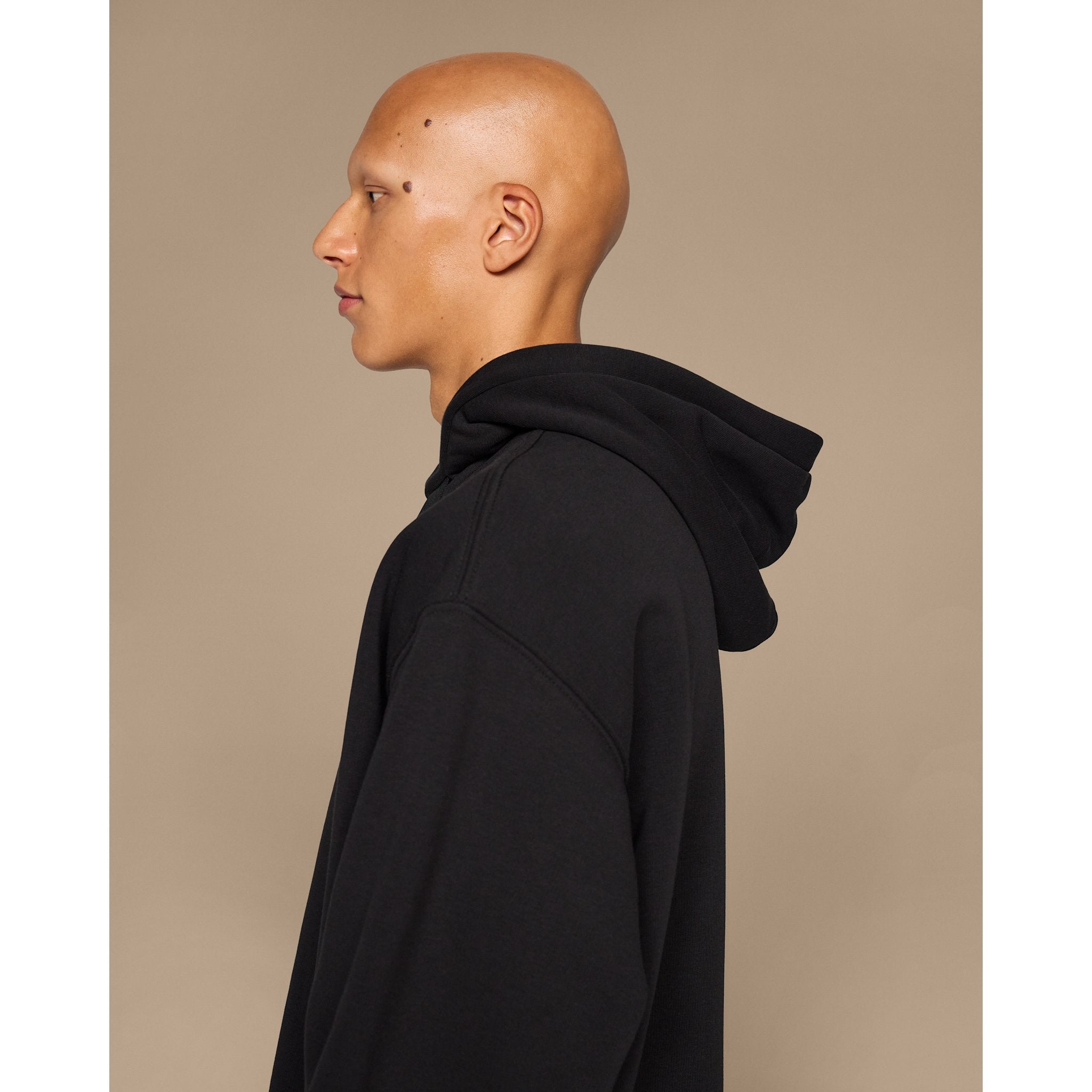 On Club Hoodie Black